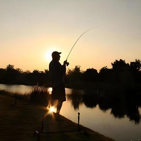 Greenfield Valley Fishing Resort Huahin Kültér fotó